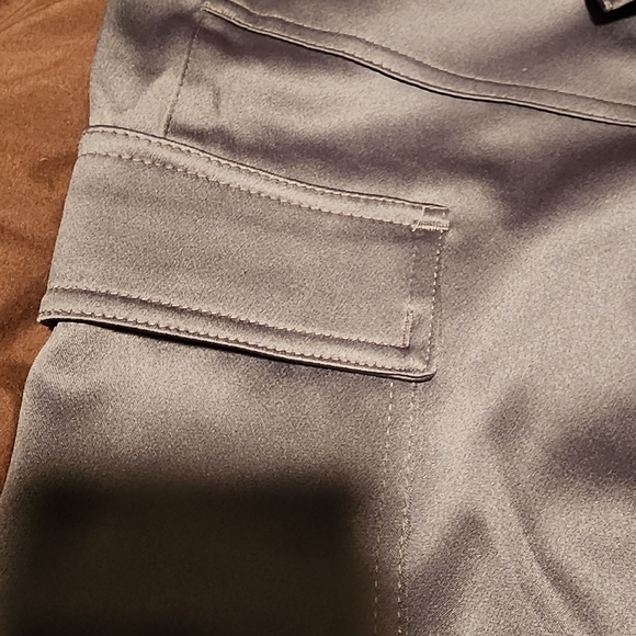 Whbm tapered grey silk cargo pants size 14 - Picture 9 of 9